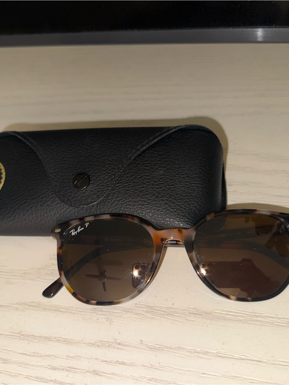 Ray-Ban Tortoise Brown Round Sunglasses